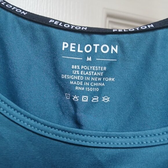 Peloton Run Muscle Tank Size Medium FA121 New With Tags - Picture 3 of 10